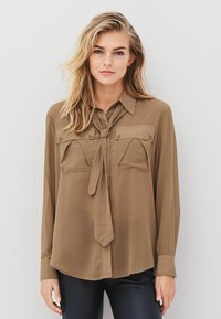 Блузка-рубашка