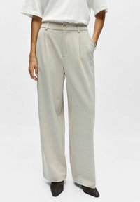 Широкие брюки