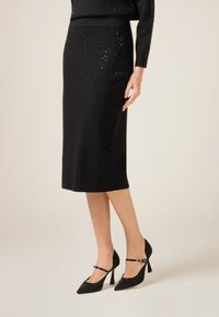 Юбка-карандаш