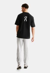 Спортивная майка