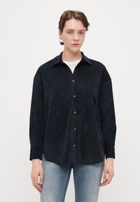 Блузка Блузка