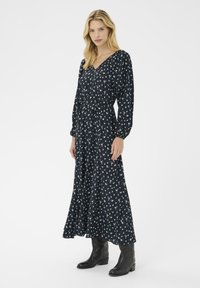 Платье макси