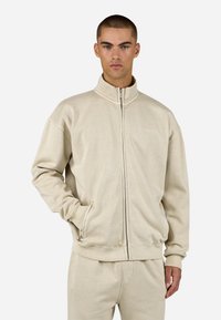 Толстовка Толстовка