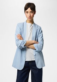 Длинный блейзер