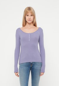 Лонгслив Лонгслив