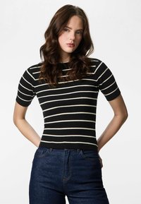 Футболка Футболка