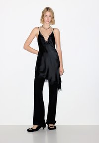 Длинный топ