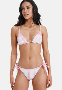 Низ от бикини