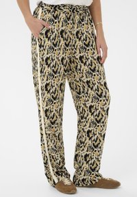 Широкие брюки