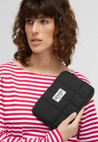 Косметичка