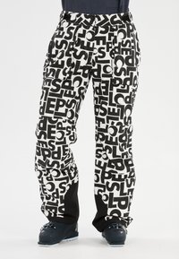 Спортивные штаны