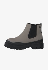 Полусапожки на платформе