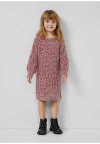 Платье Платье