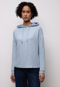 Пуловер с капюшоном