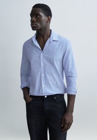 Рубашка Рубашка