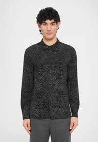 Рубашка Рубашка