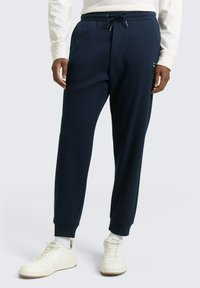 Спортивные штаны Спортивные штаны