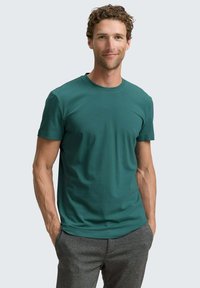 Футболка Футболка