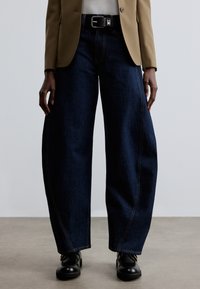 Широкие брюки