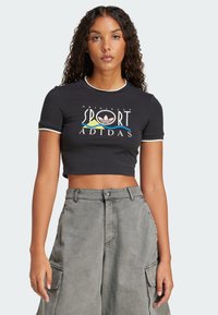 Спортивная майка