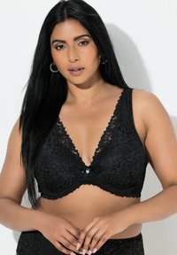 Бюстгальтер на косточках