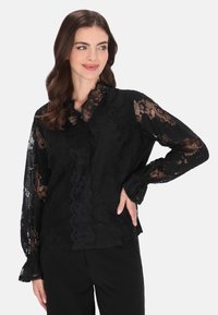 Кружевная блузка