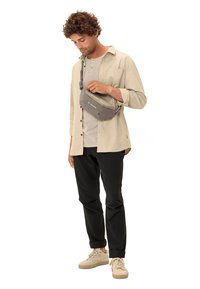 Сумка на пояс