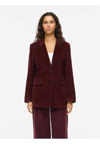 Короткое пальто