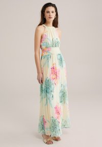 Пляжное платье Пляжное платье