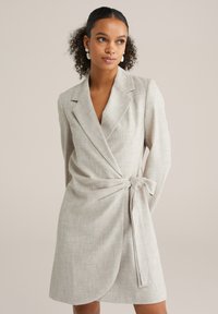 Платье Платье