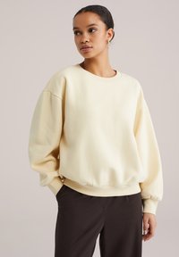 Толстовка Толстовка