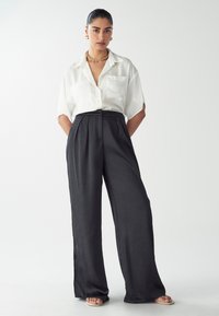 Широкие брюки