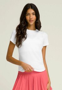 Спортивная майка