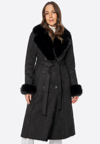 Тренч Тренч