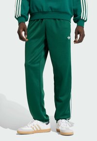 Спортивные штаны Спортивные штаны