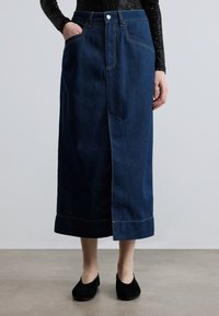 Джинсовая юбка