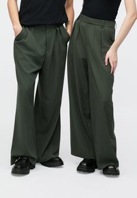 Брюки Брюки