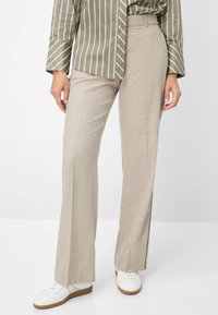 Прямые брюки