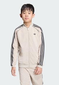 Пуловер Пуловер