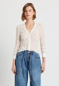 Кружевная блузка