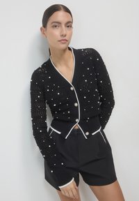 Твинсет Твинсет