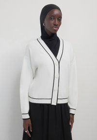 Кардиган Кардиган