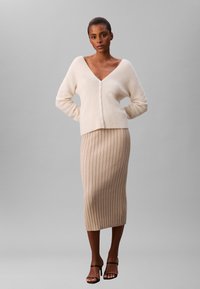 Юбка-карандаш Юбка-карандаш