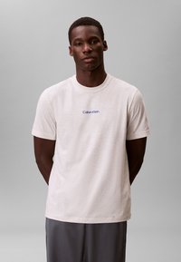 Спортивная майка