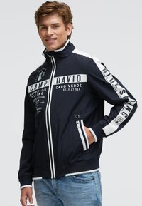 Куртка бомбер Куртка бомбер