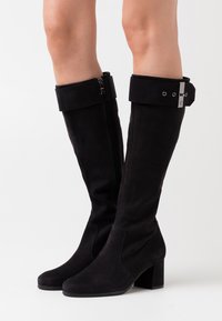 Сапоги Сапоги