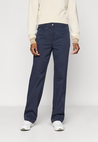 Спортивные штаны