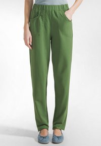 Прямые брюки