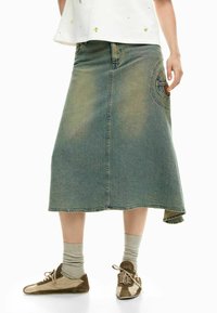 Джинсовая юбка