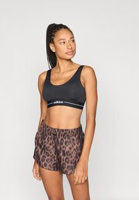 Спортивный бюстгальтер